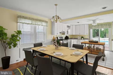 1305 Stevens Ave, Halethorpe, MD 21227 photo 10