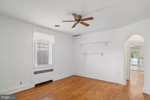 1305 Stevens Ave, Halethorpe, MD 21227 photo 7
