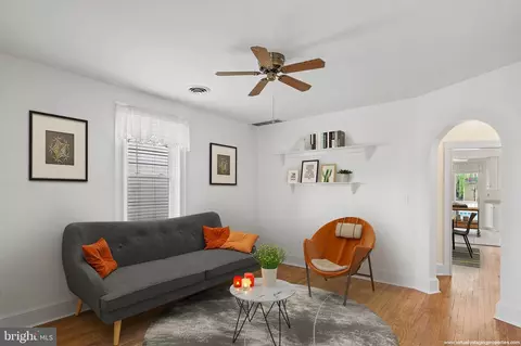 1305 Stevens Ave, Halethorpe, MD 21227 photo 6