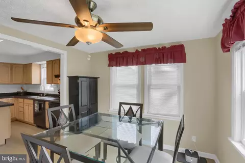 535 Compass Rd, Middle River, MD 21220 photo 11