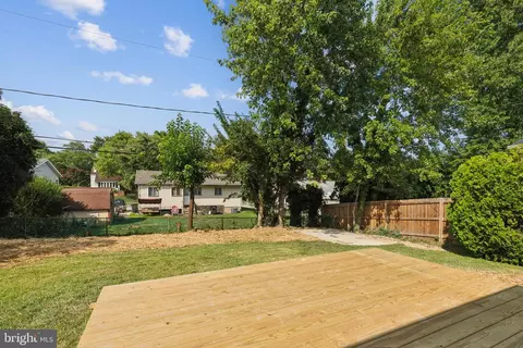 Exterior - 4436 Ebenezer Rd, Nottingham, MD 21236 photo 7 of 13