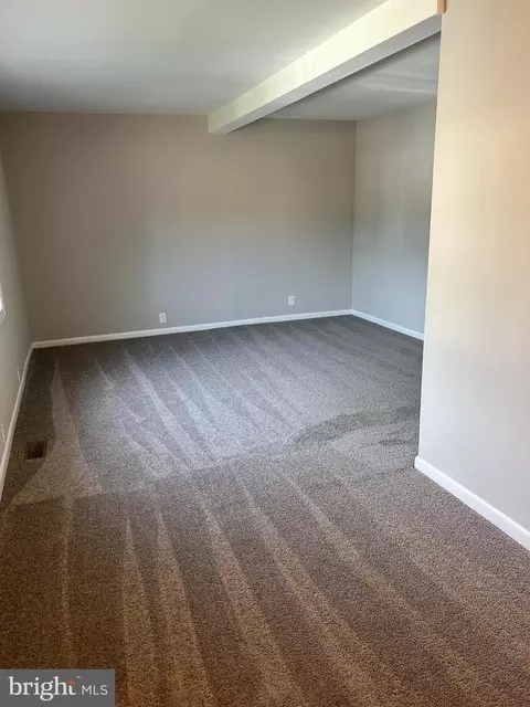 Living - 3907 Annapolis Rd, Halethorpe, MD 21227 photo 1 of 1