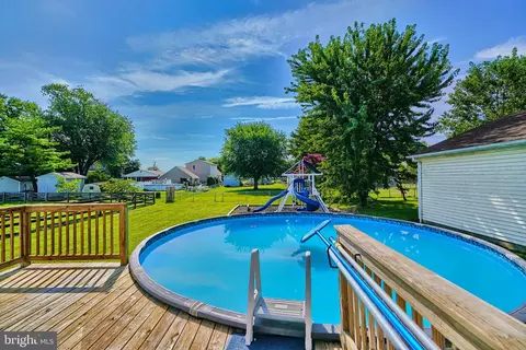 Exterior - 6929 River Drive Rd, Sparrows Point, MD 21219 photo 8 of 14