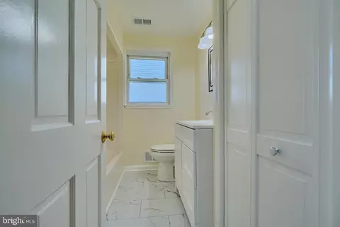 Entry Way - 6929 River Drive Rd, Sparrows Point, MD 21219 photo 7 of 7