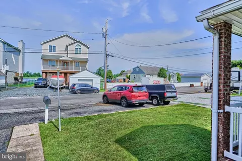 Exterior - 6929 River Drive Rd, Sparrows Point, MD 21219 photo 14 of 14