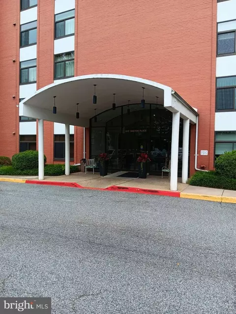 1 Smeton Pl #100, Towson, MD 21204