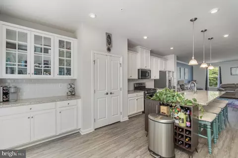 2903 Shaws Rd, Sparrows Point, MD 21219 photo 14