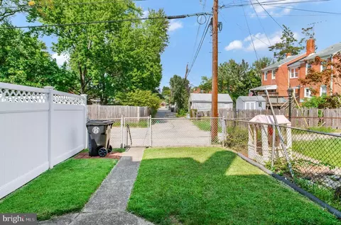 560 Chalcot Sq, Essex, MD 21221 photo 24