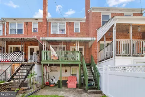 560 Chalcot Sq, Essex, MD 21221 photo 25