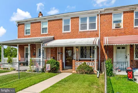 560 Chalcot Sq, Essex, MD 21221 photo 2