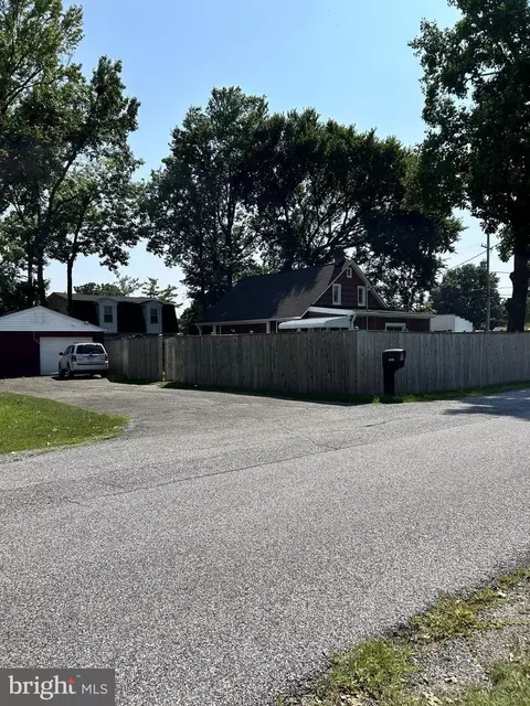 2235 Lincoln Ave, Sparrows Point, MD 21219 photo 5