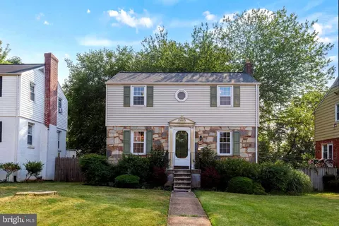 7106 Deerfield Rd, Pikesville, MD 21208