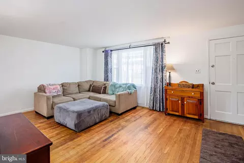 937 Grovehill Rd, Halethorpe, MD 21227 photo 4