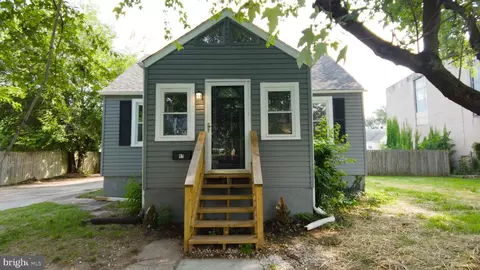 87 Avalon Ave, Dundalk, MD 21222