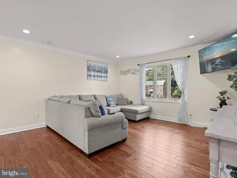 1111 Wampler Rd, Middle River, MD 21220 photo 6