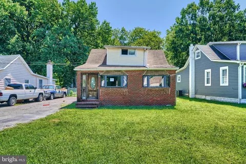 7607 Old Battle Grove Rd, Dundalk, MD 21222