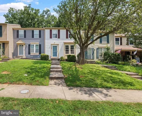 9534 Orbitan Ct, Parkville, MD 21234
