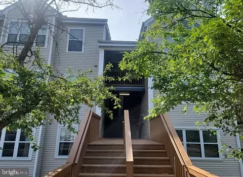 8 C Fallen Tree Ct #8C, Halethorpe, MD 21227