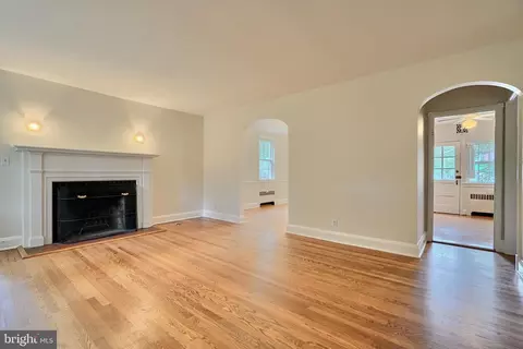 222 Regester Ave, Baltimore, MD 21212 photo 4