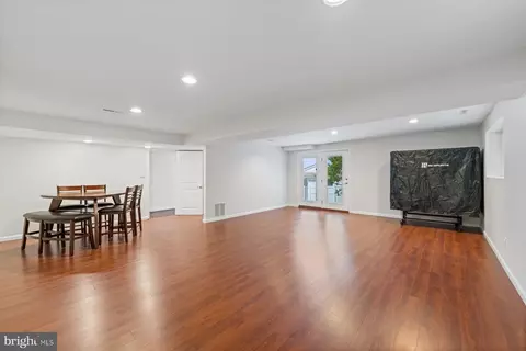 Entry Way - 4 Calypso Ct, Baltimore, MD 21209 photo 3 of 3