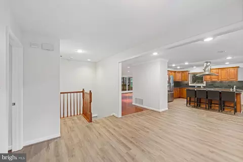 Entry Way - 4 Calypso Ct, Baltimore, MD 21209 photo 2 of 3