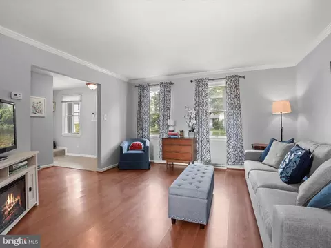 9 Class Ct, Parkville, MD 21234 photo 5