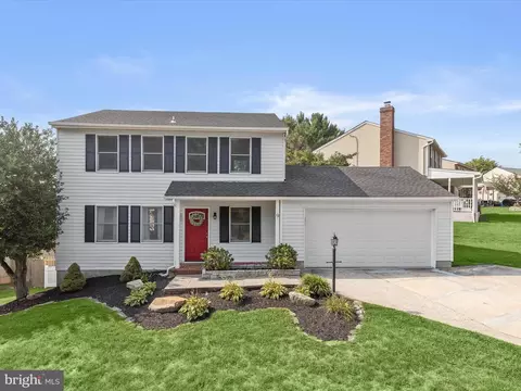 9 Class Ct, Parkville, MD 21234
