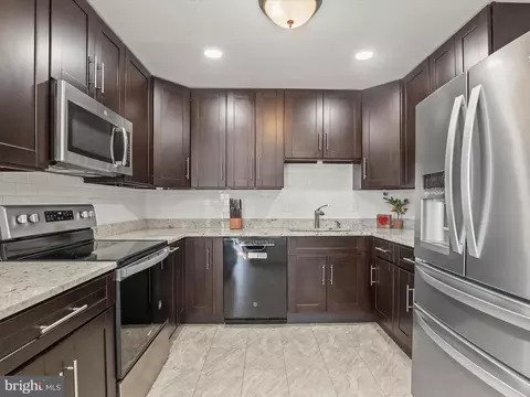 9 Class Ct, Parkville, MD 21234 photo 10