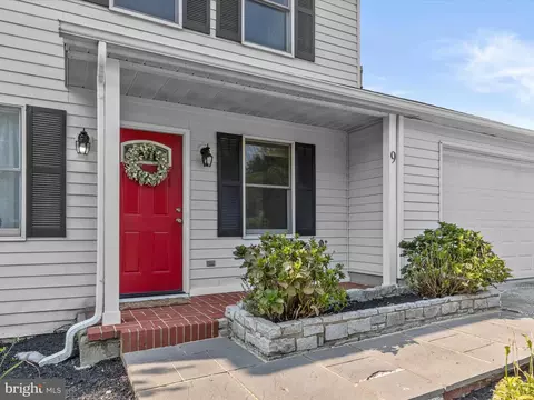 9 Class Ct, Parkville, MD 21234 photo 2