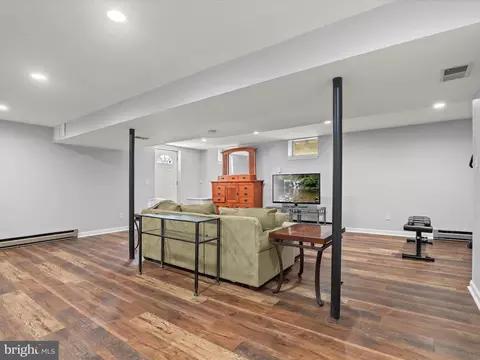 9 Class Ct, Parkville, MD 21234 photo 19