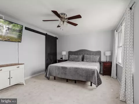 9 Class Ct, Parkville, MD 21234 photo 13