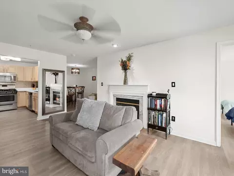 2203 E Falls Gable Ln #E, Baltimore, MD 21209 photo 8