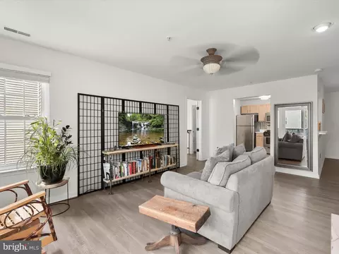2203 E Falls Gable Ln #E, Baltimore, MD 21209 photo 6