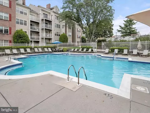 2203 E Falls Gable Ln #E, Baltimore, MD 21209 photo 32