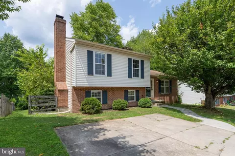 6 Gunhurst Garth, Nottingham, MD 21236