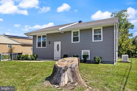 Exterior - 3129 Cambridge Dr, Windsor Mill, MD 21244 photo 1 of 3