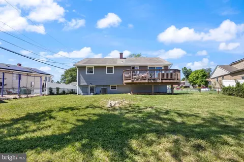 Exterior - 3129 Cambridge Dr, Windsor Mill, MD 21244 photo 2 of 3