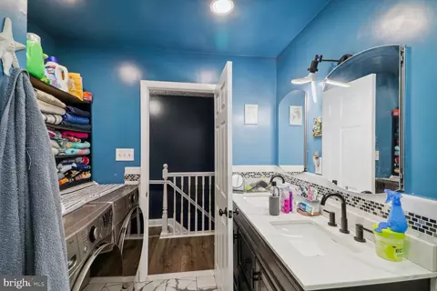 515 Gloucester Ct, Middle River, MD 21220 photo 10