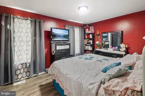 515 Gloucester Ct, Middle River, MD 21220 photo 6