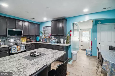 515 Gloucester Ct, Middle River, MD 21220 photo 19