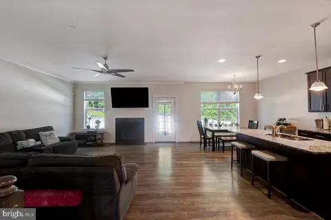 4546 Necker Ave, Nottingham, MD 21236 photo 2