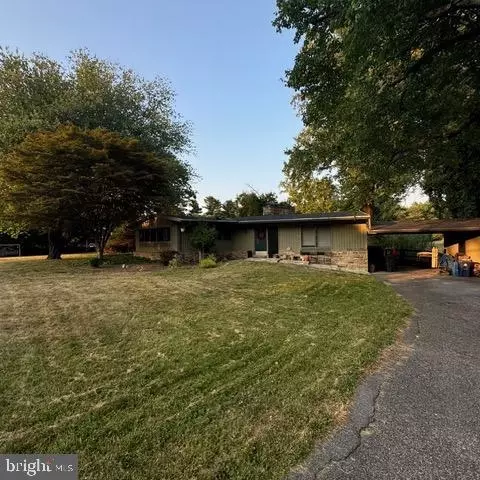 3 Greenlea, Pikesville, MD 21208