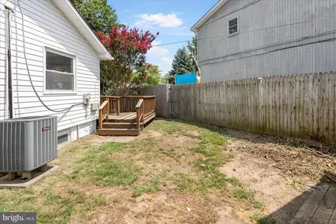 9 Elm Dr, Middle River, MD 21220 photo 34