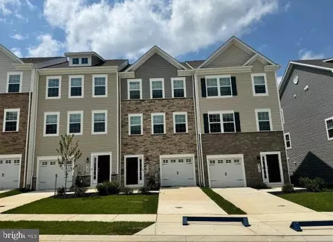 8366 Dieter Dr, Rosedale, MD 21237