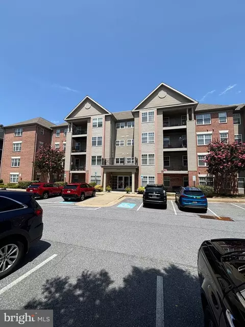 4700 Coyle Rd #402, Owings Mills, MD 21117