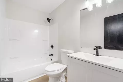 4 Plastic Ct, Middle River, MD 21220 photo 21