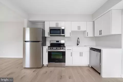 4 Plastic Ct, Middle River, MD 21220 photo 11
