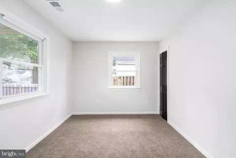 4 Plastic Ct, Middle River, MD 21220 photo 17