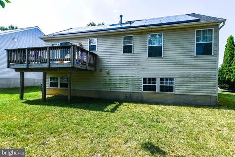 7520 Haystack Dr, Windsor Mill, MD 21244 photo 8