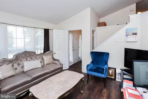 7520 Haystack Dr, Windsor Mill, MD 21244 photo 11
